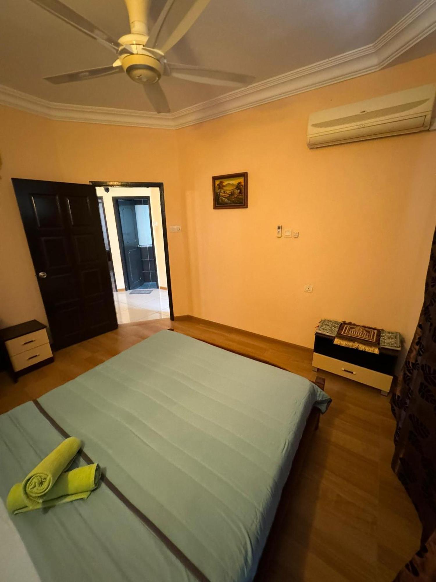 Ricco Ruby Homestay Kampong Bagan Pinang Zewnętrze zdjęcie